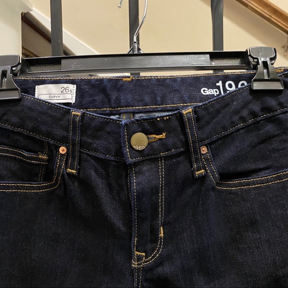 GAP - Curvy Dark Wash Jeans - Picture 8 of 14